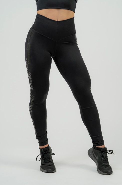 Nebbia Nebbia & Classic High Waist Leggings Shirt & INTENSE Iconic black  set - CaitlinRiceStyle